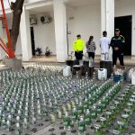 ¡Pilas con el alcohol! Policía captura a dos personas por elaboración, distribución y comercialización de licor adulterado
