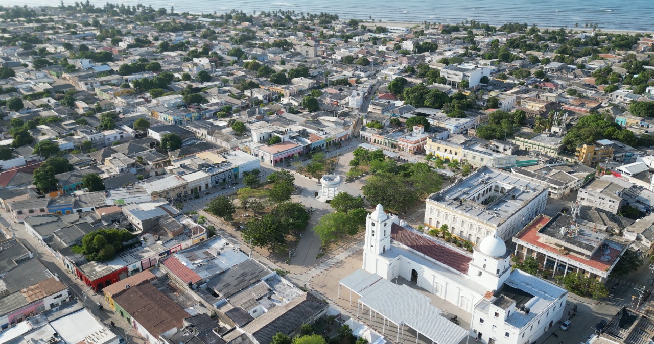 C0E8B3FD-9447-4CB8-A41B-276E3A82D535