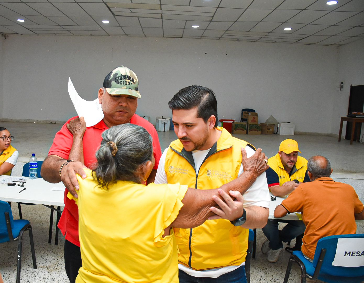 D2C49EF3-939A-4C15-B687-18C75103AD1E