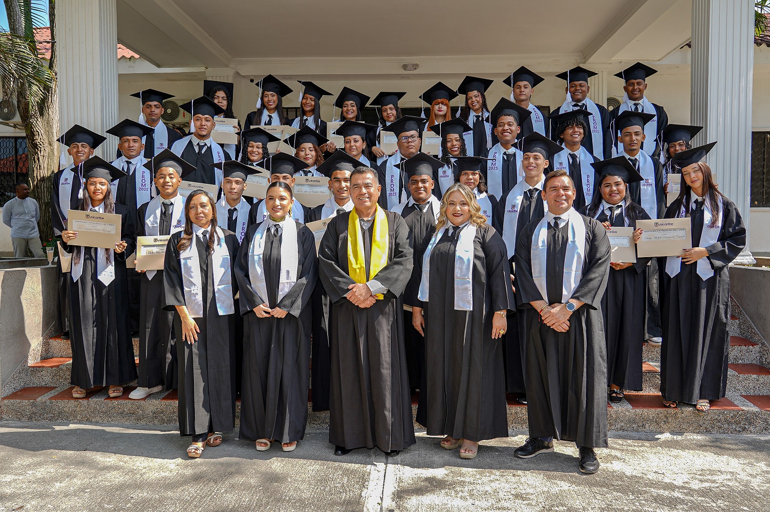 Gracias a Unicaribe, Aracataca tiene su primera promoción de Técnicos Profesionales formados sin salir de su tierra
