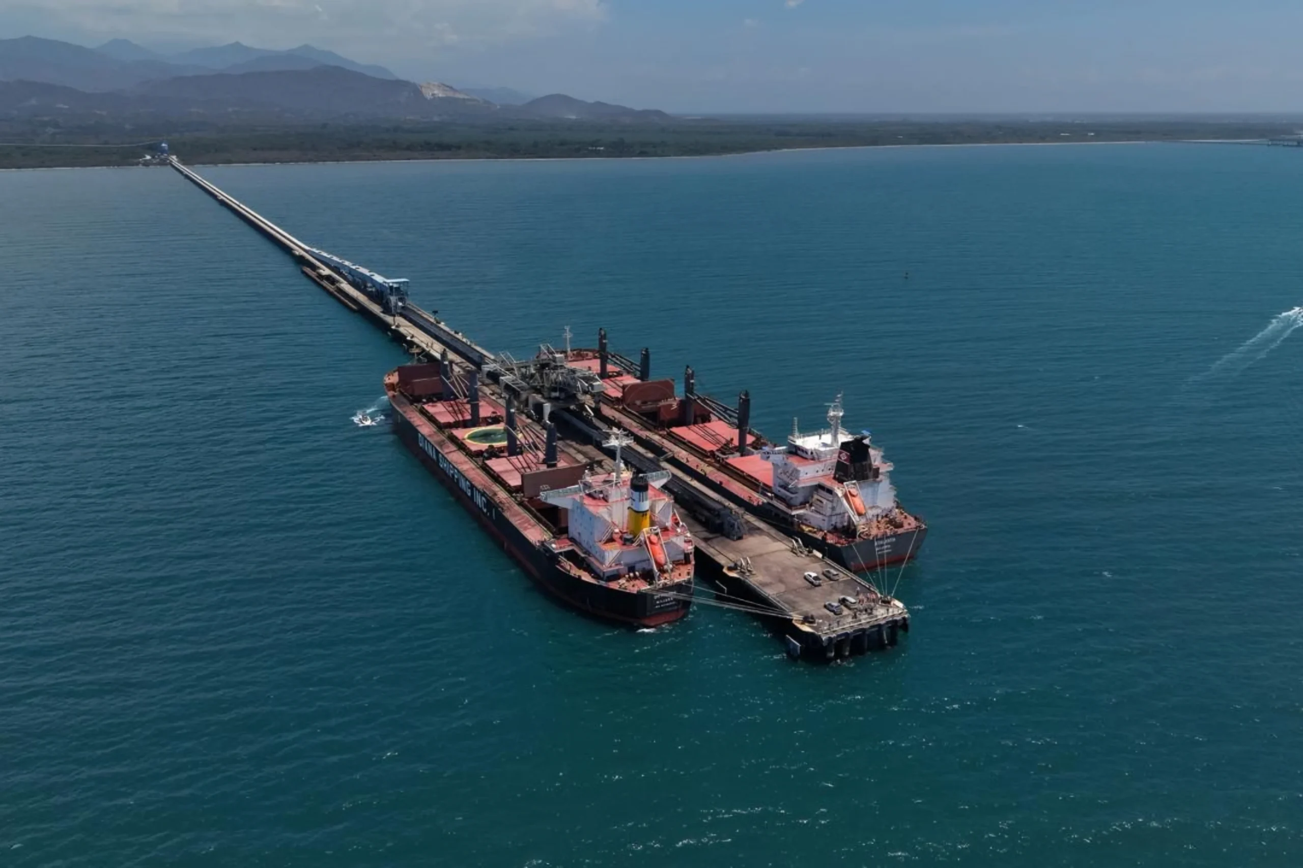 Picsart_26-04-11_13-42-21-373