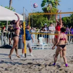 Inicio la Parada Nacional de Voleibol: ¡La fiesta deportiva que ilumina las playas de Ciénaga!