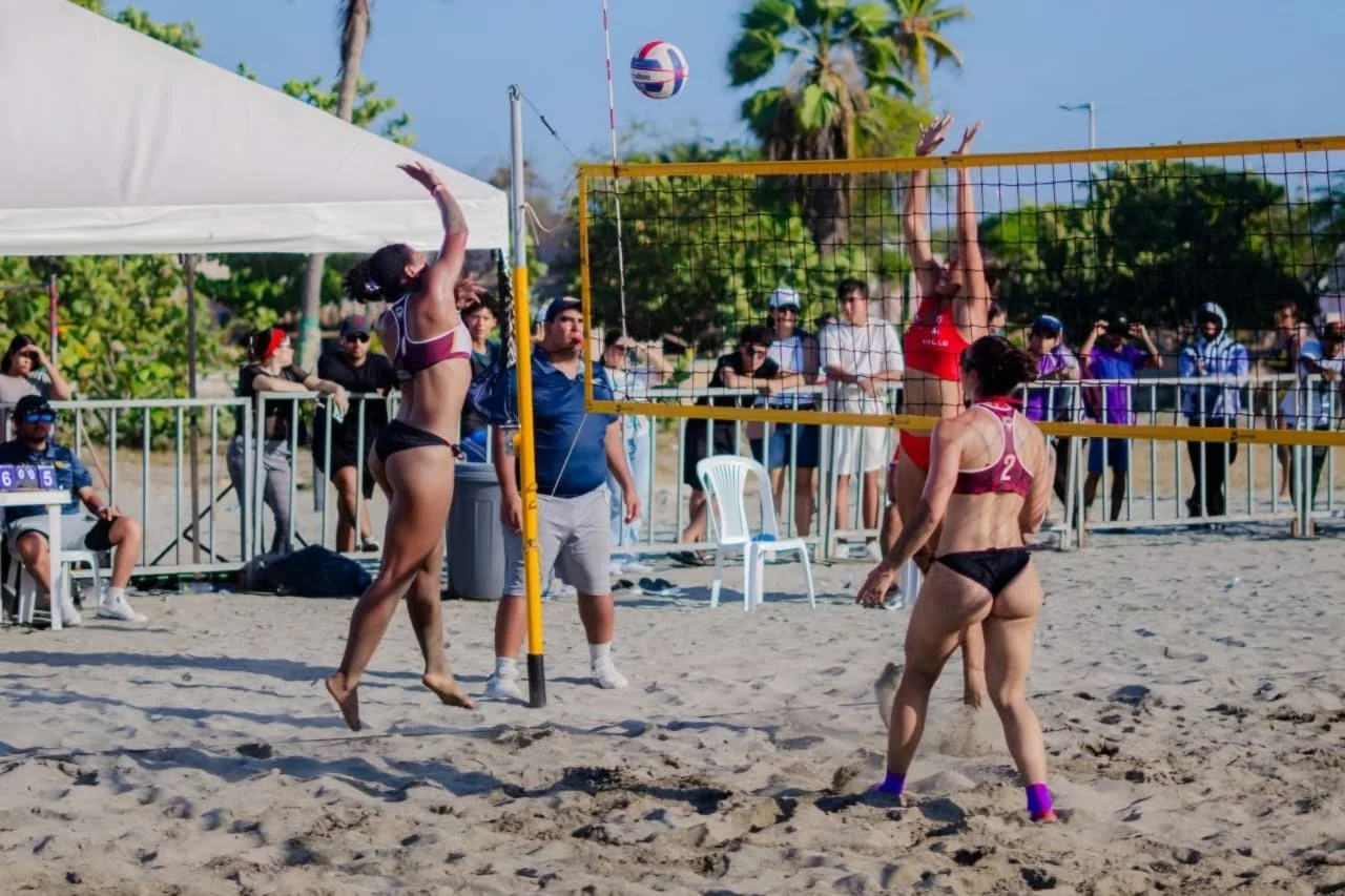 Inicio la Parada Nacional de Voleibol: ¡La fiesta deportiva que ilumina las playas de Ciénaga!