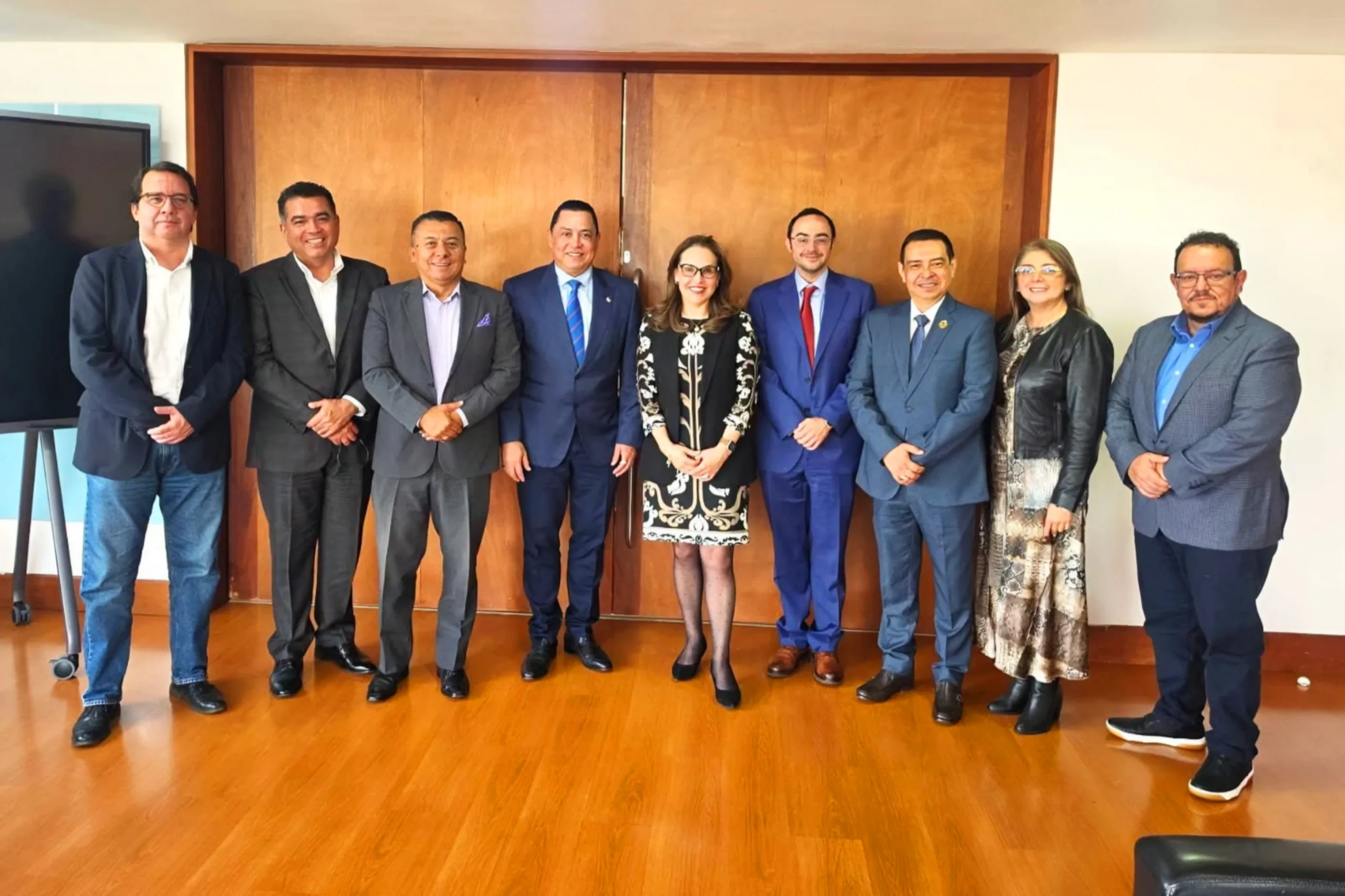 Unicaribe impulsa la agenda nacional de educación superior en cumbre de la RedTTU