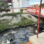 Otro foco de contaminación: reclaman a Operadores de la Sierra limpieza bajo el puente de la calle 19 con carrera 11
