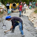 ¡Campesinos de Cherúa lo hacen realidad! Ante abandono estatal construyen vías con esfuerzo y unidad