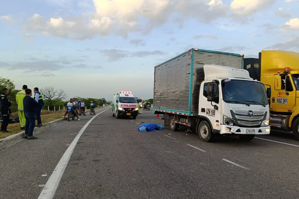 ACCIDENTE DE TRANSITO DONDE MUERE MENOR DE EDAD EN EL SECTOR DE LOS ALCATRACES