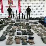 Gobernadora destaca golpe del Ejército a las ACSN tras hallazgo de explosivos y material de guerra en Santa Marta